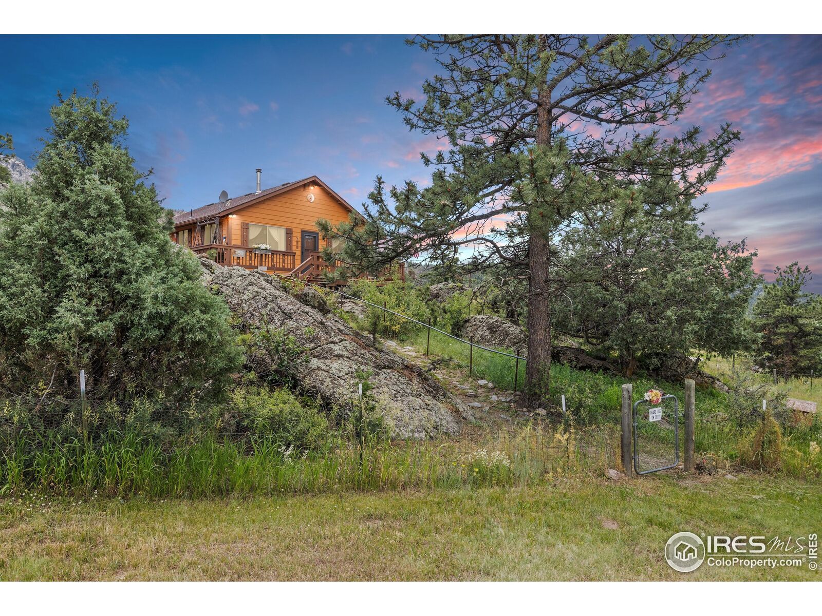 Property Photo: 760 Palisade Mountain Dr CO 80515