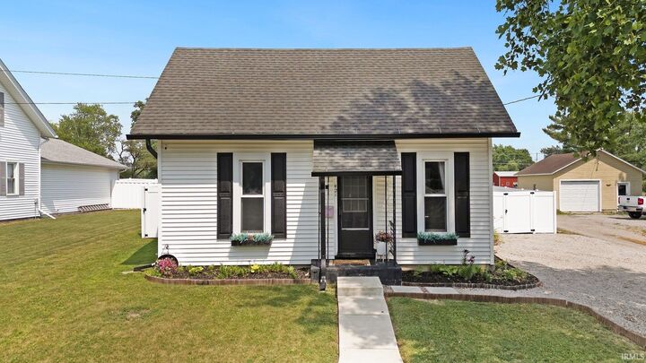 421 N Pearl Street  Butler IN 46721-1157 photo