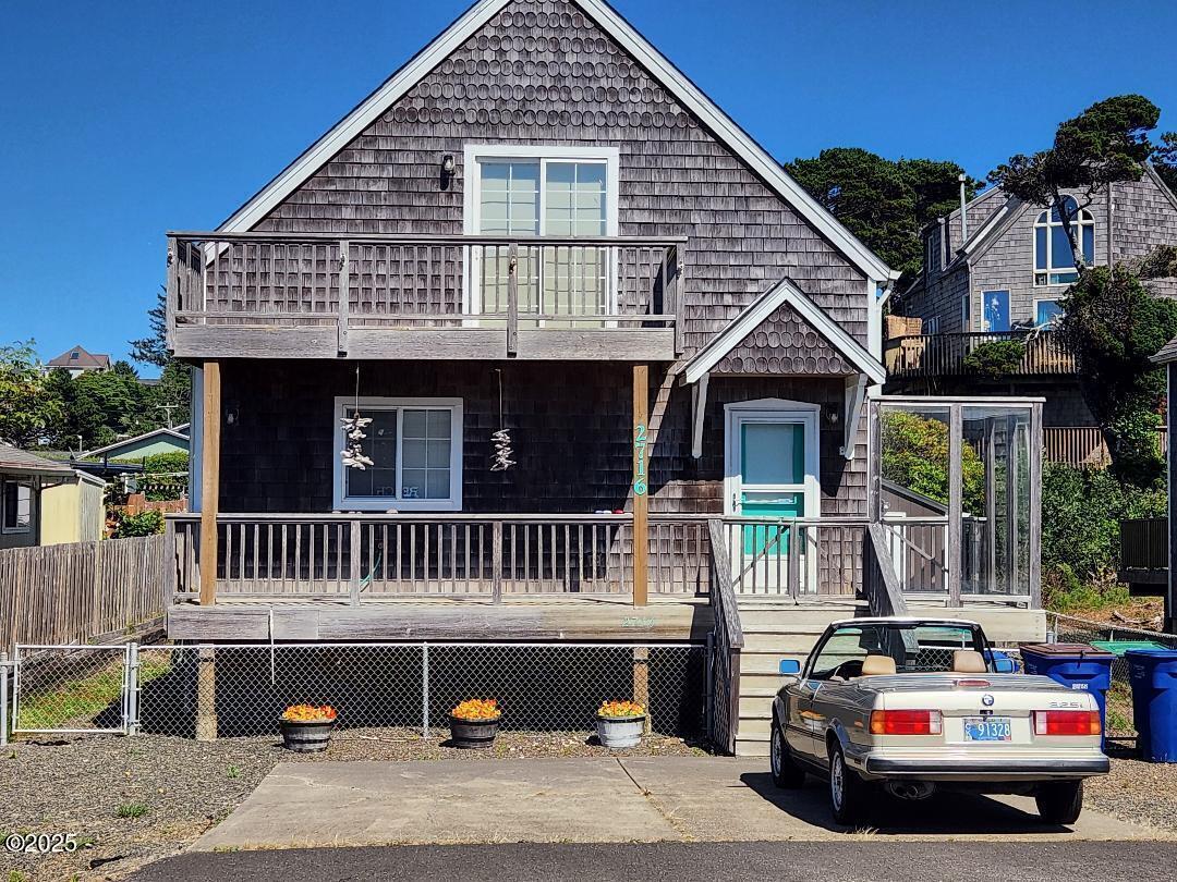 Property Photo:  2716 NW Jetty Avenue  OR 97367 