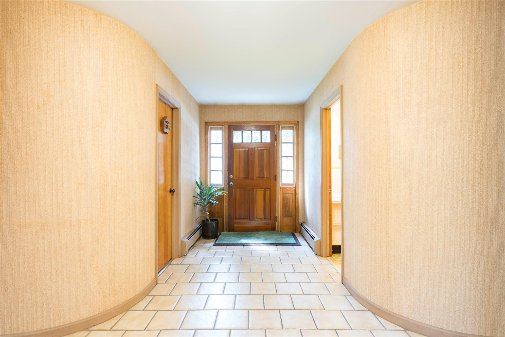 Property Photo: 4 Pasture Lane NY 12603