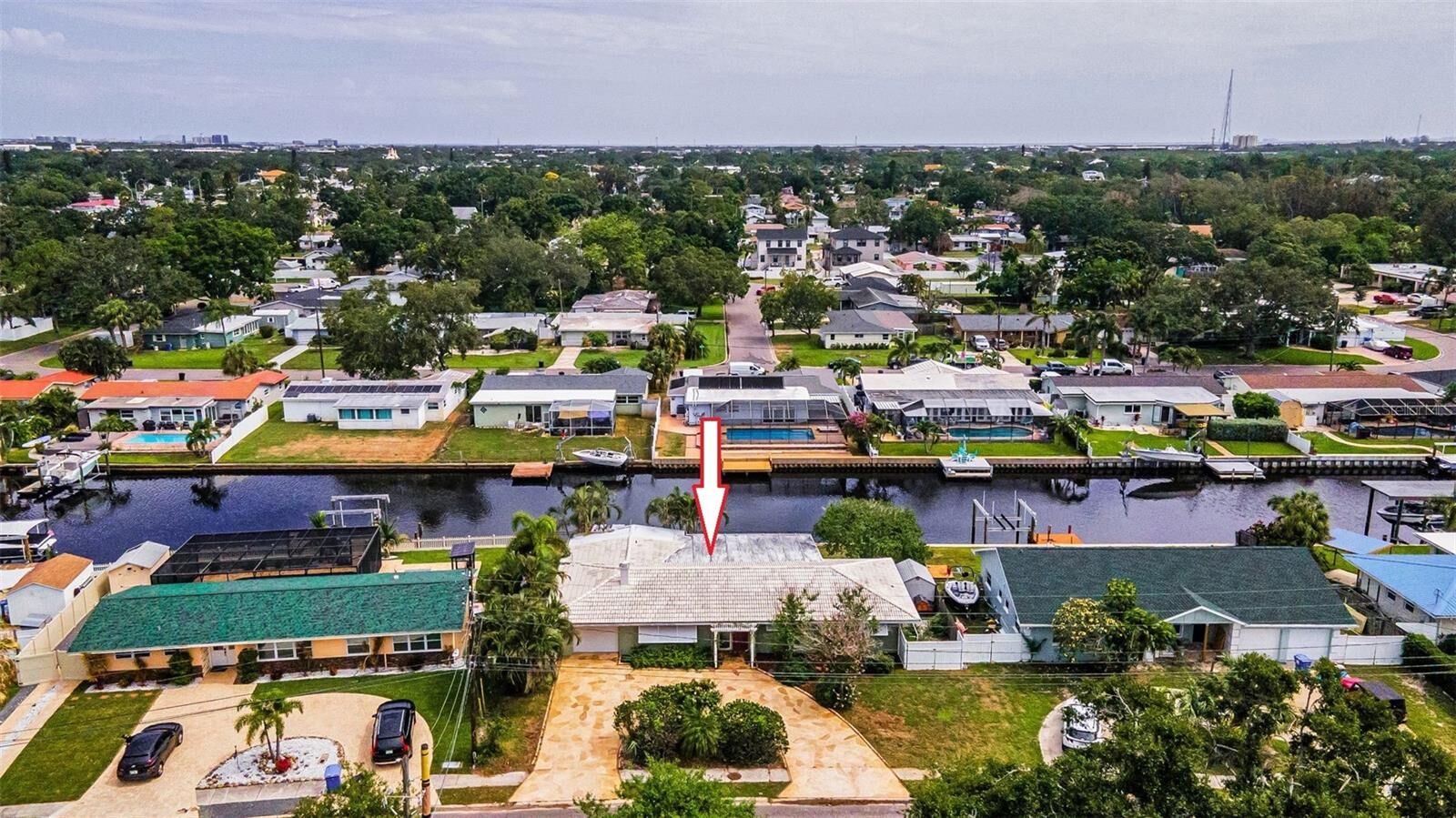 Property Photo:  201 78th Avenue N  FL 33702 