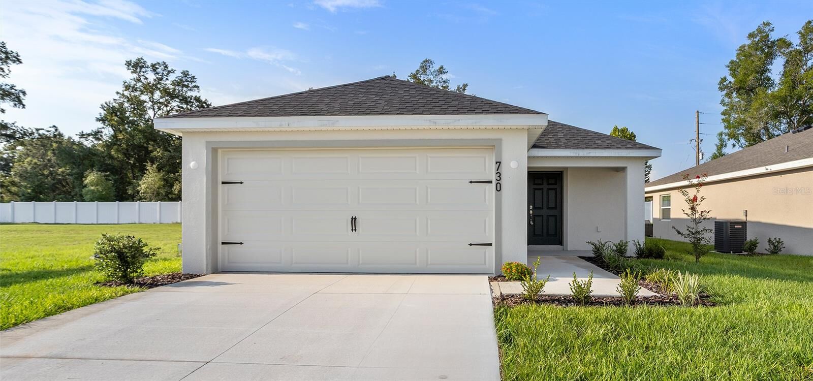 Property Photo:  730 SW 77th Circle  FL 34474 