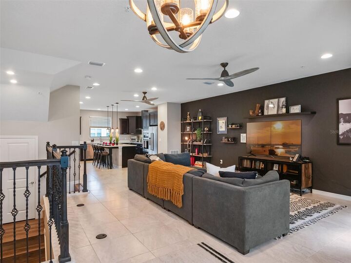 Property Photo:  465 Portico Court  FL 32765 