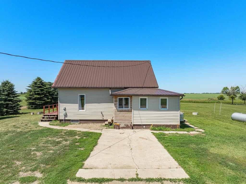 Property Photo: 2785 84th St NW ND 58750
