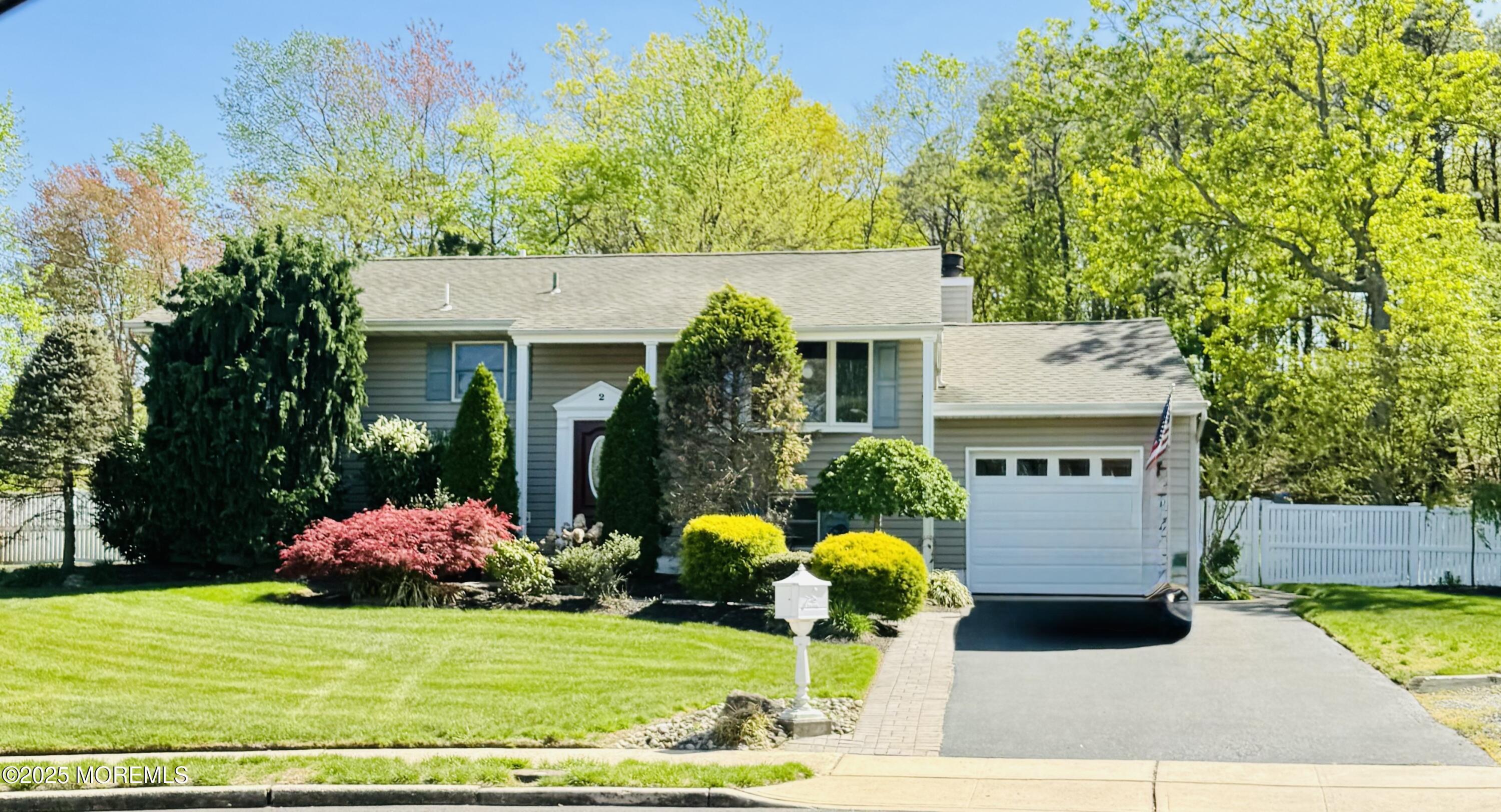 Property Photo:  2 Darien Circle  NJ 07731 