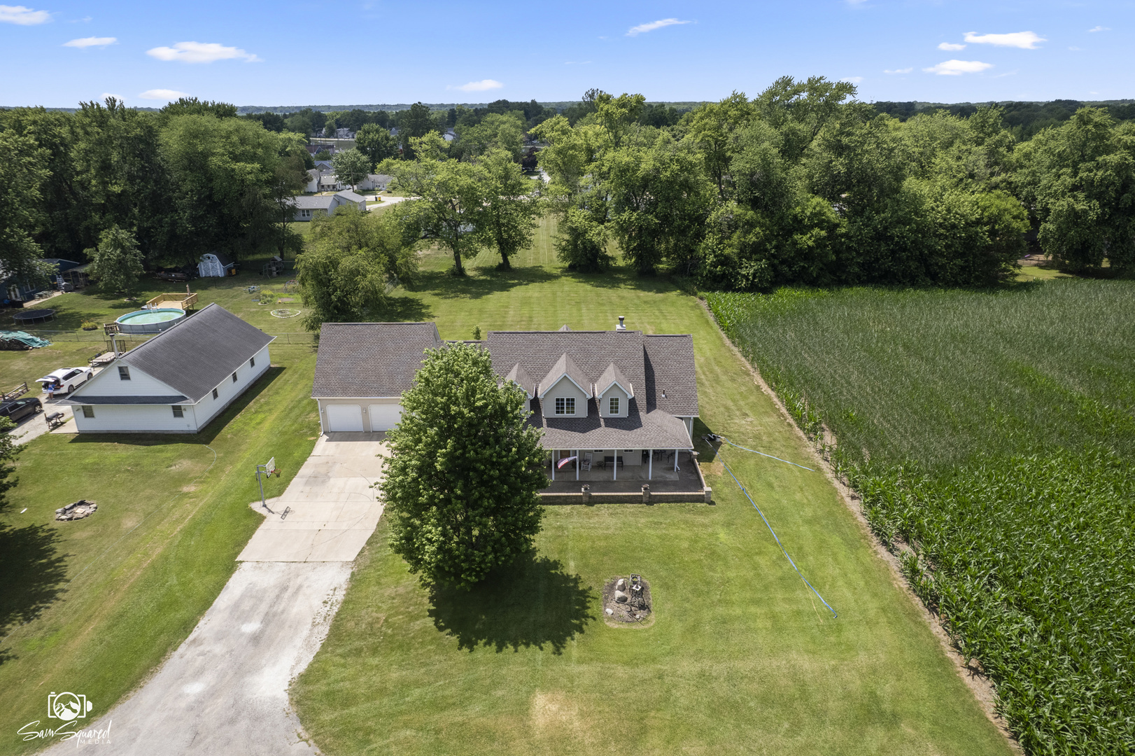 Property Photo:  131 E Main Street  IL 60935 