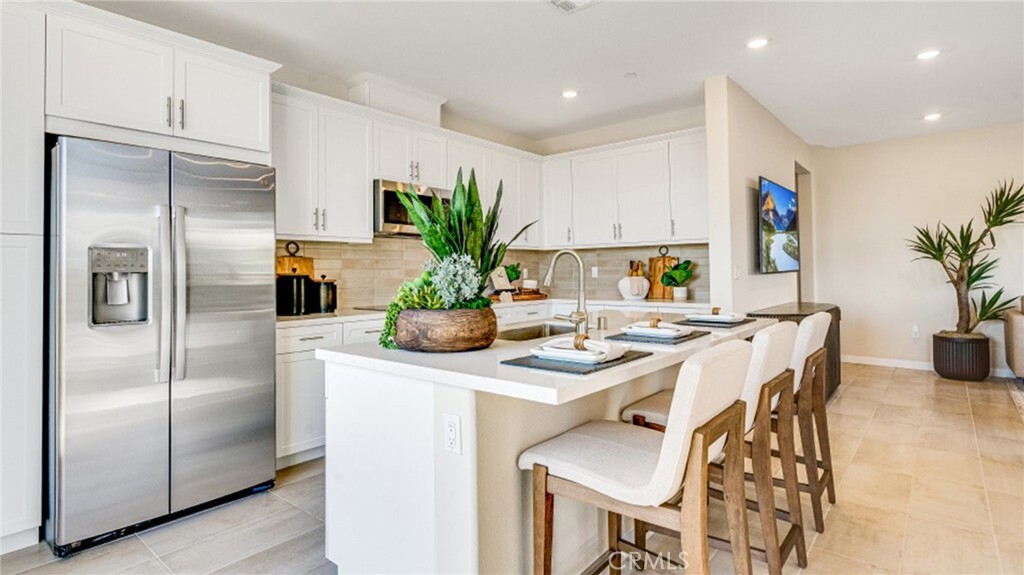 Property Photo:  2739 E Amberley Privado  CA 91762 