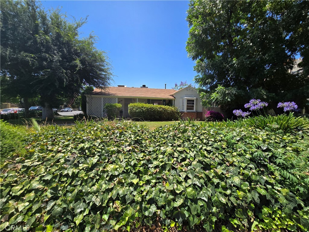 Property Photo:  11636 Valley Spring Lane  CA 91604 