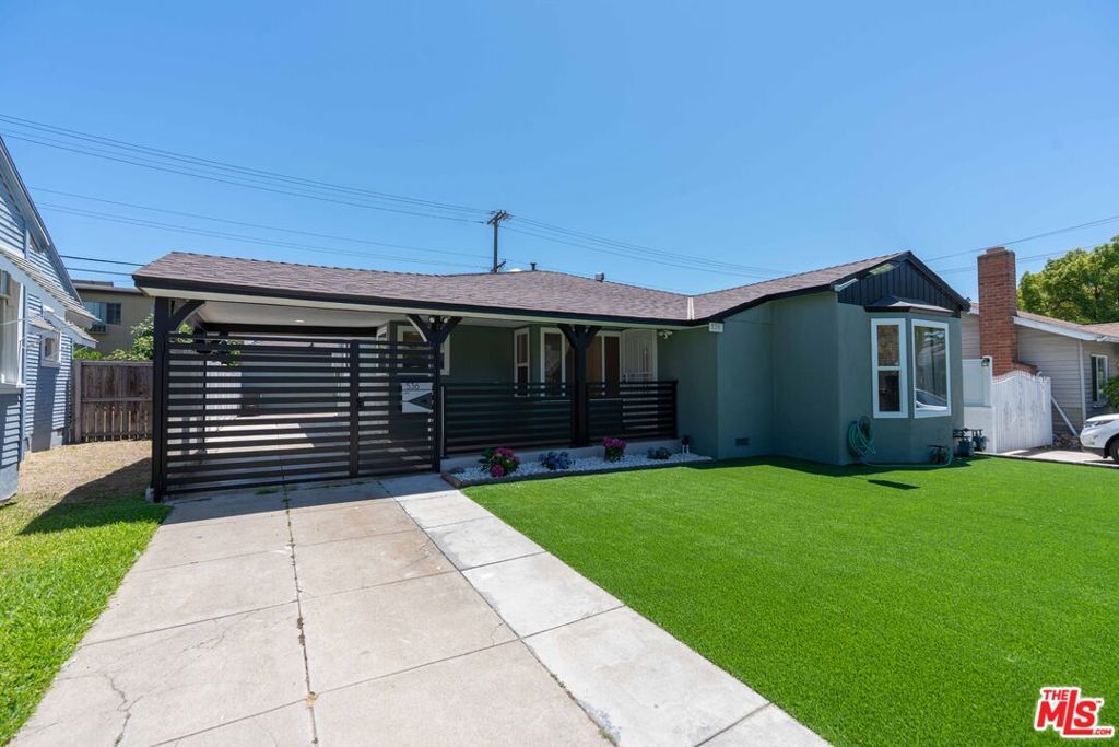 Property Photo: 536 Myrtle Street CA 91203