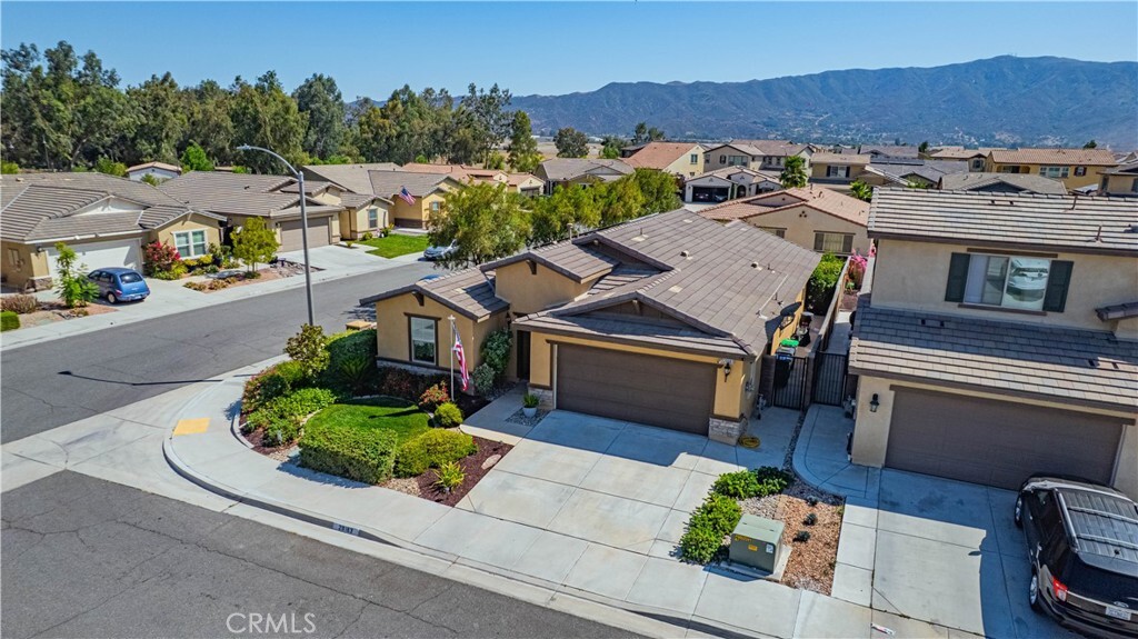 Property Photo: 29183 Jacaranda CA 92530