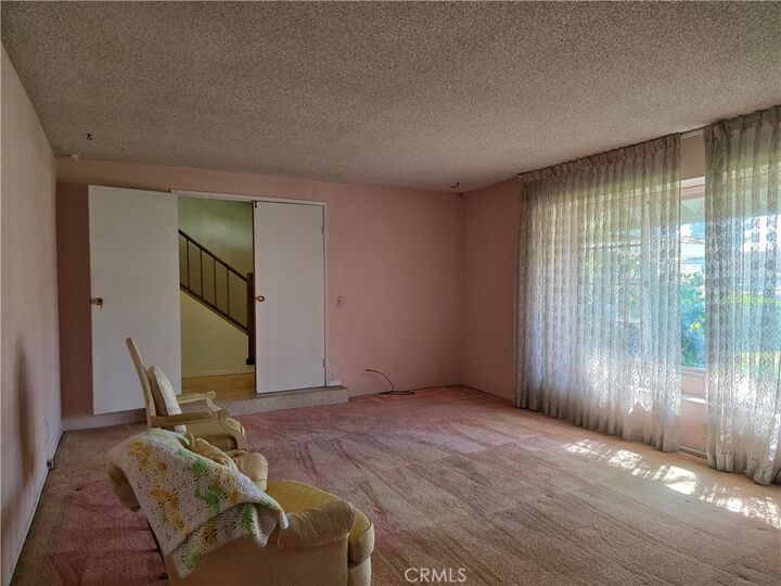 Property Photo:  2914 W Rogers Court  CA 92804 