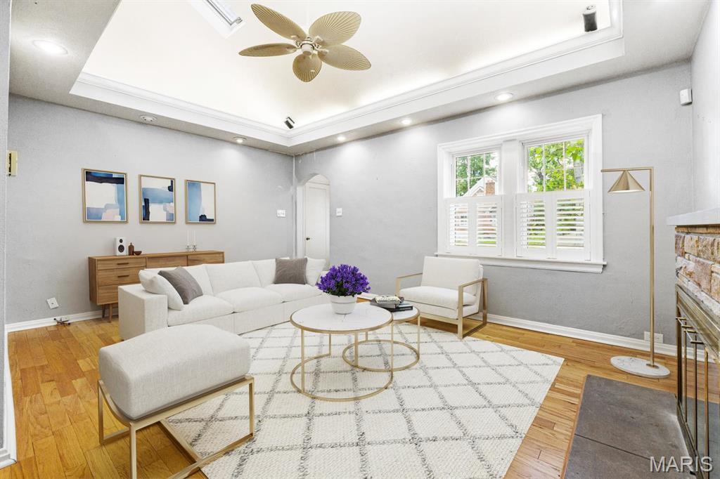 Property Photo: 6752 Eichelberger Street MO 63109