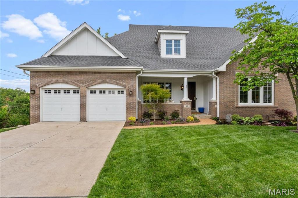 Property Photo: 1931 Chesterfield Ridge Circle MO 63017