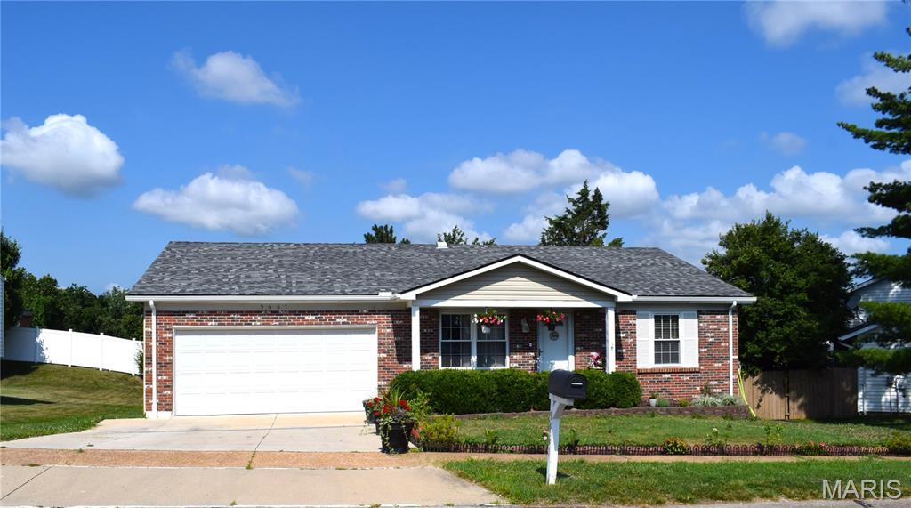 Property Photo: 5661 Chalet Hill Drive MO 63129