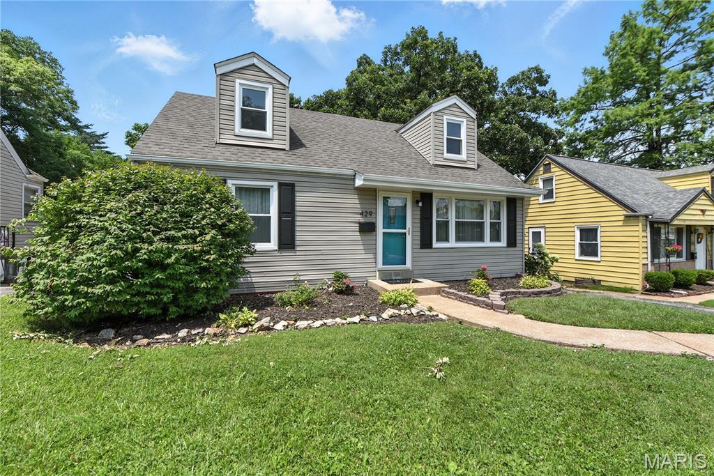 Property Photo: 429 Belvedere Lane MO 63122