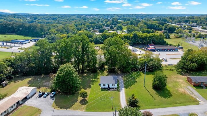 Property Photo:  114 Allen Dr  TN 37398 