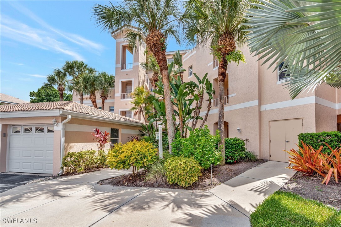 Property Photo: 992 Woodshire Lane D303 FL 34105