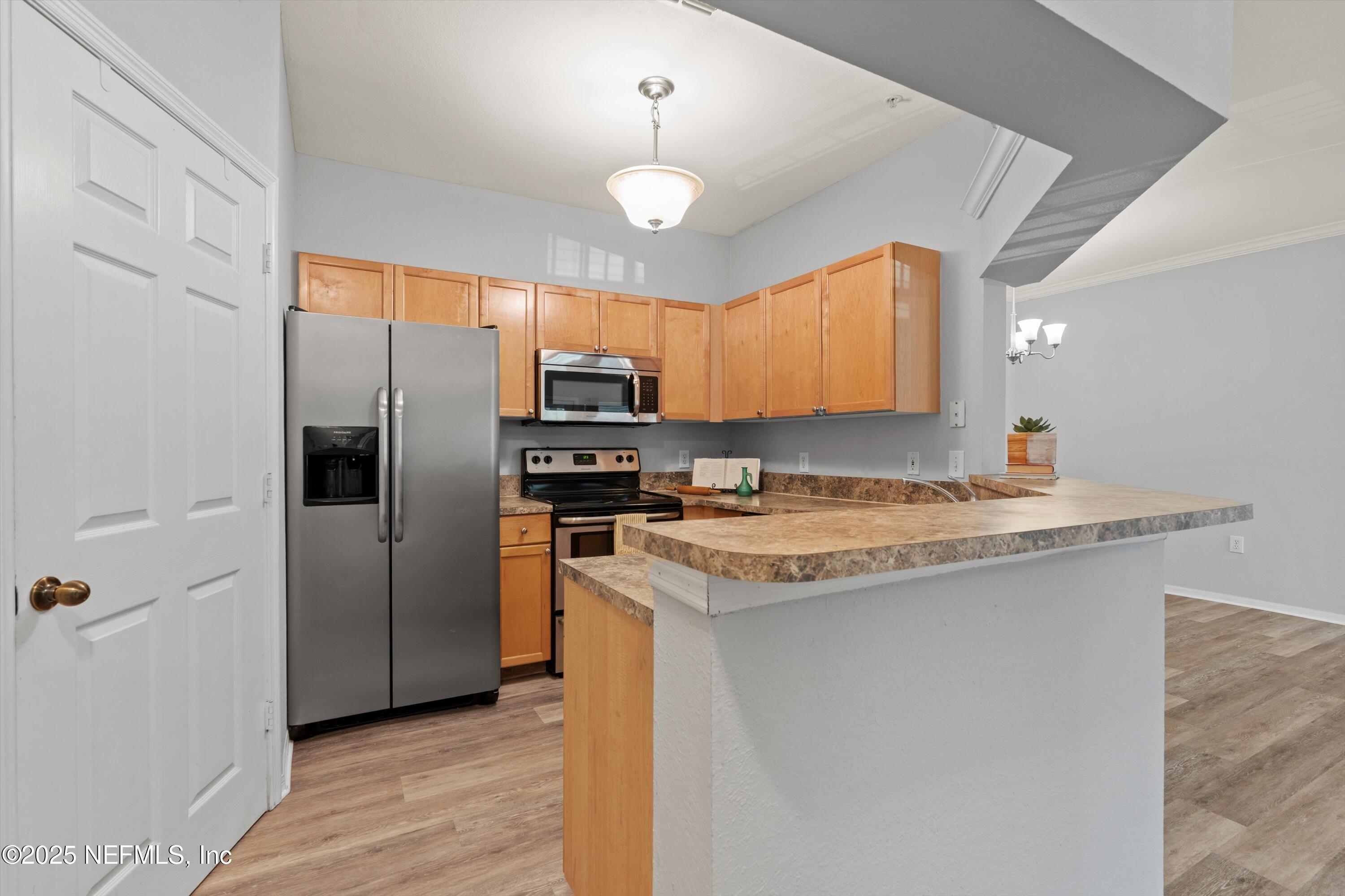 Property Photo: 10961 Burnt Mill Road 1024 FL 32256
