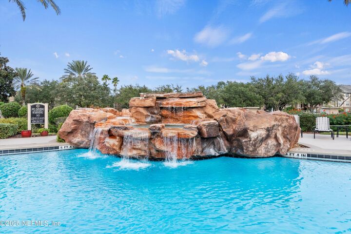 Property Photo: 10961 Burnt Mill Road 1024 FL 32256
