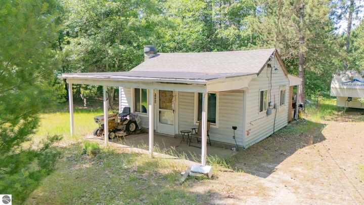 1849 E Pioneer Road  Roscommon MI 48653 photo