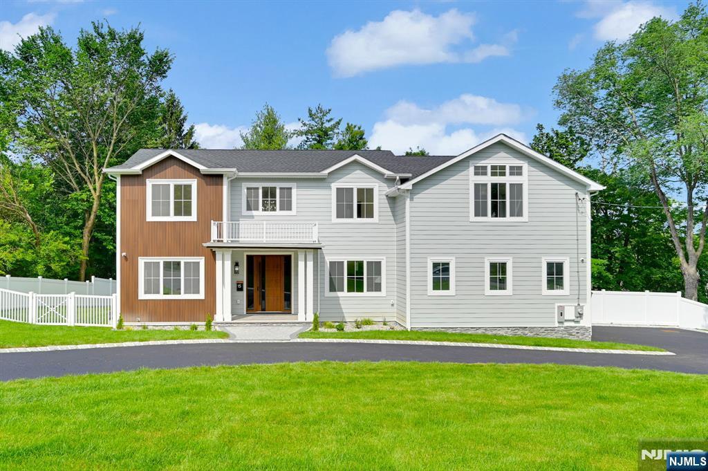 15 Orchard Lane  Livingston NJ 07039 photo