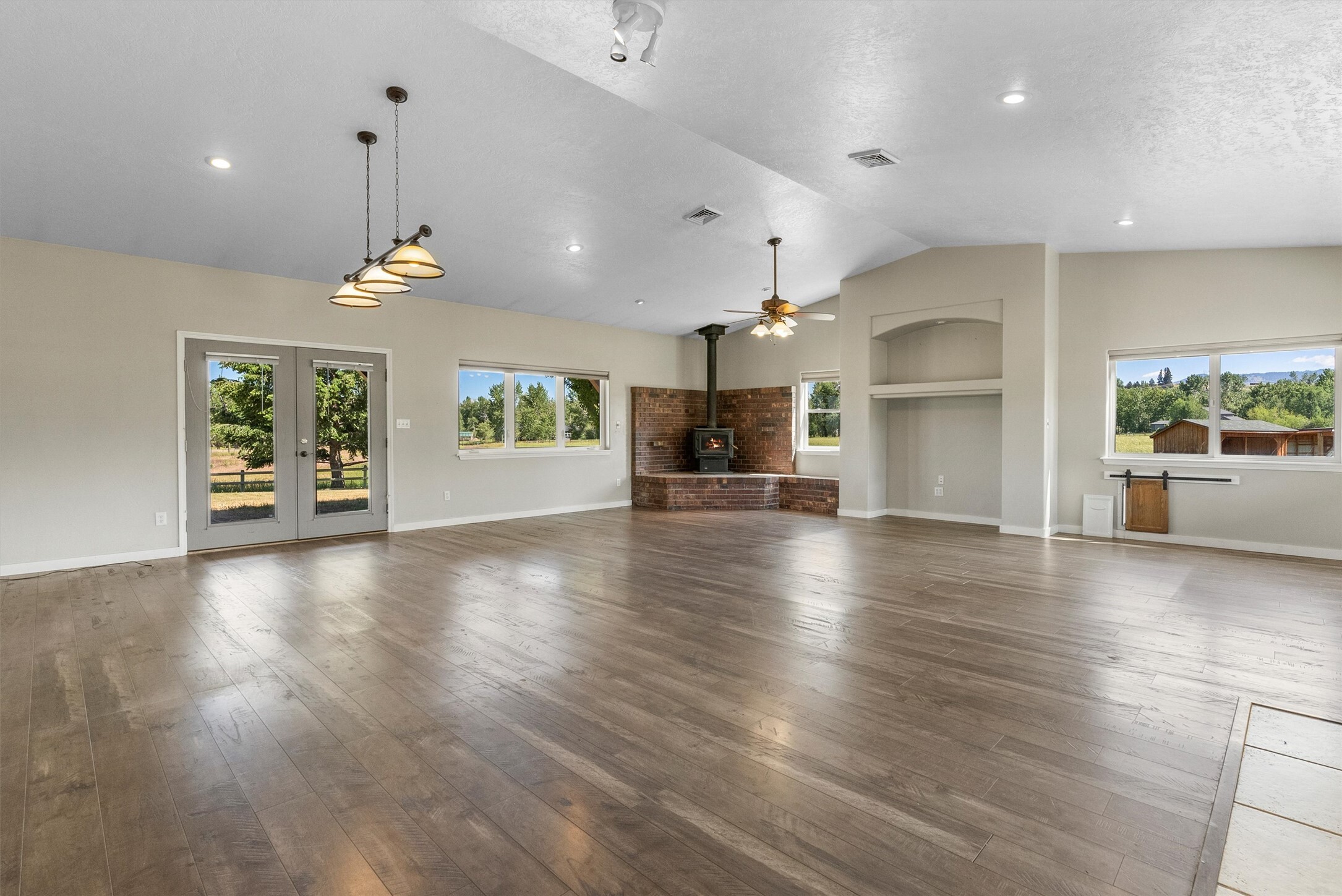 Property Photo: 970 Shoshone Loop MT 59840