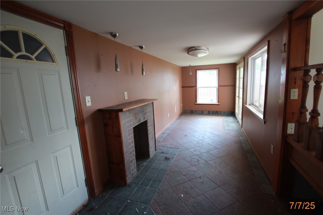 Property Photo: 265 W Maryland Avenue OH 44672