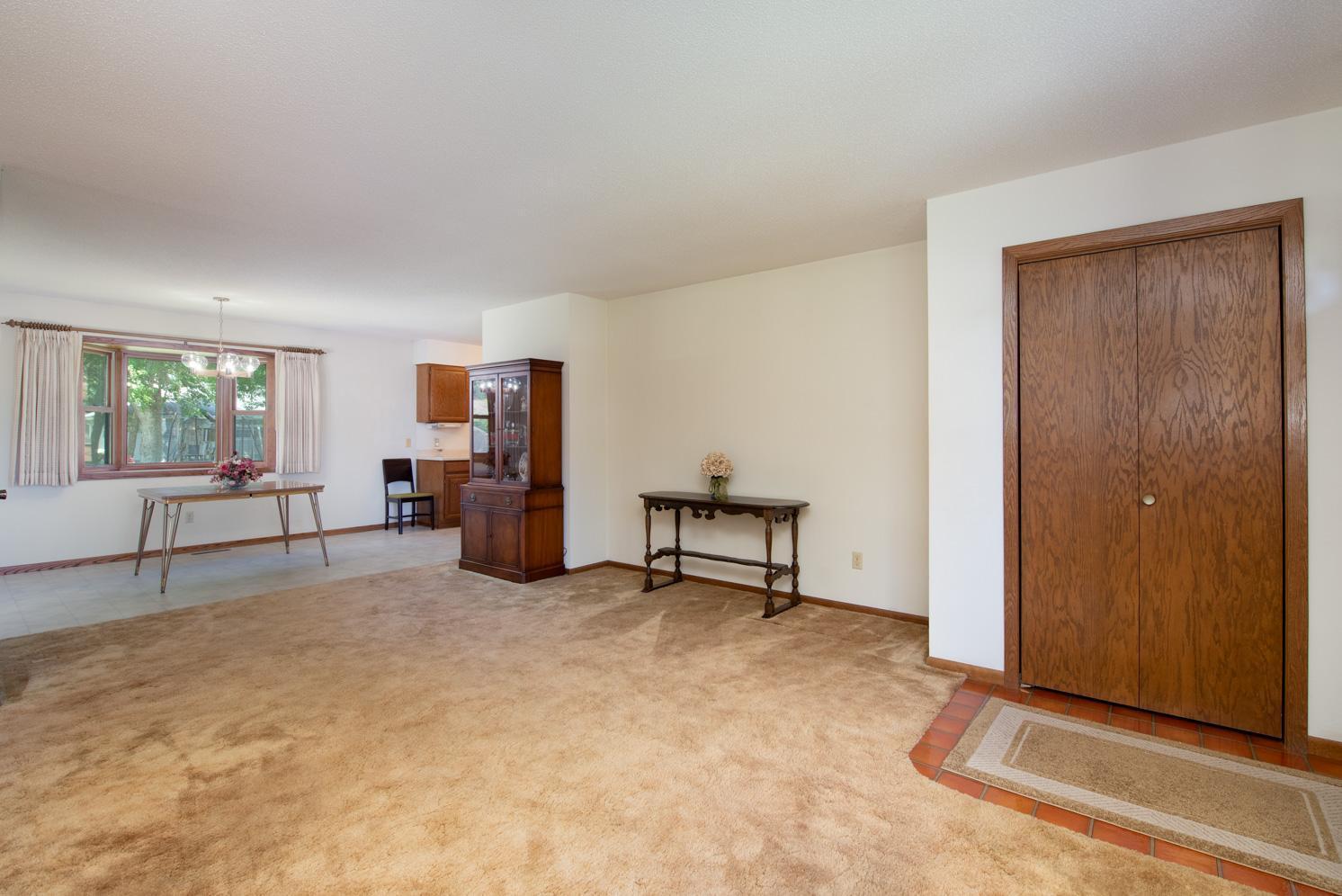 Property Photo: 608 Pfau Street MN 56001