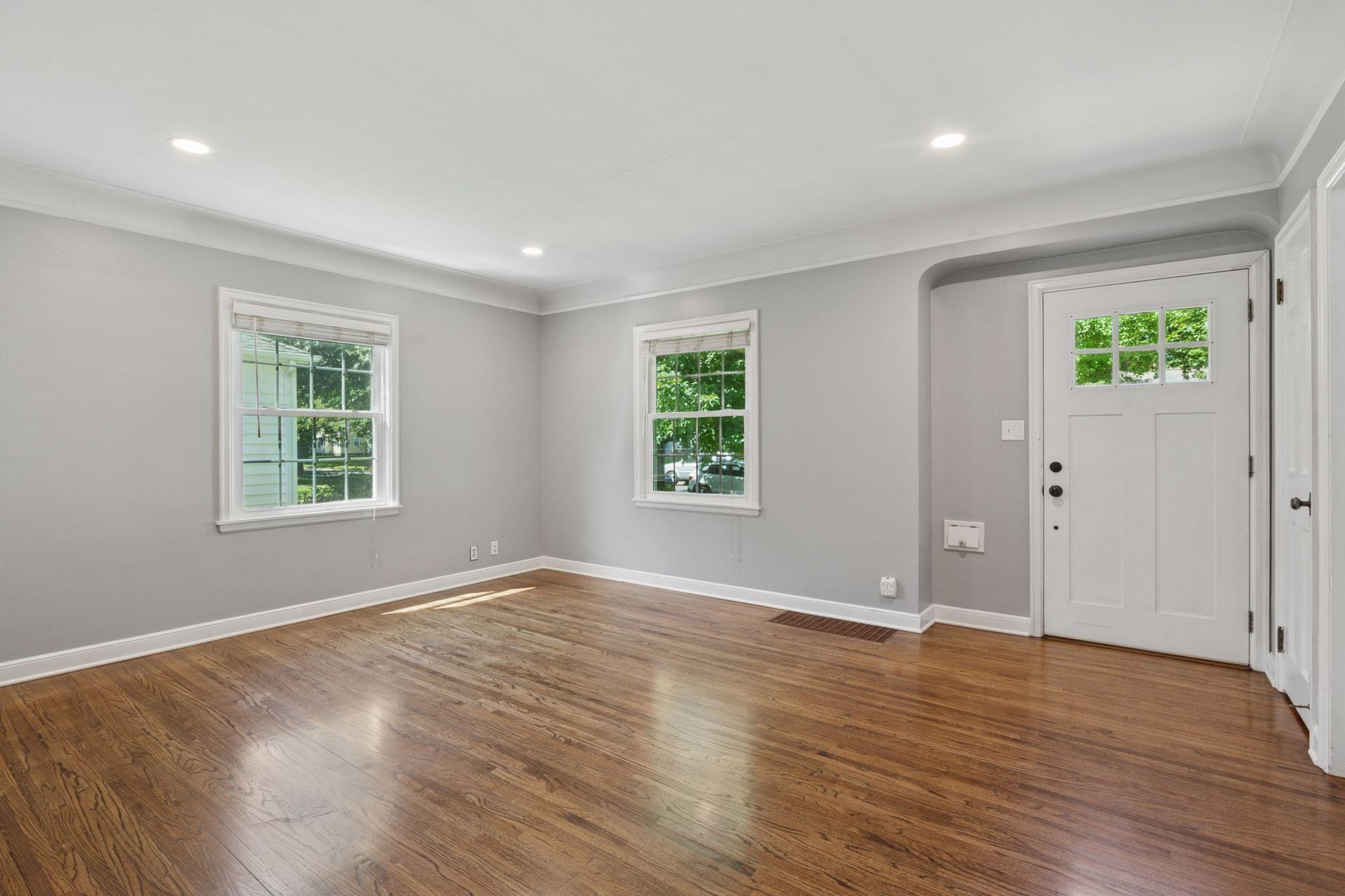 Property Photo: 3217 Florida Avenue S MN 55426