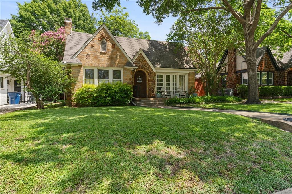 Property Photo: 5607 Morningside Avenue TX 75206