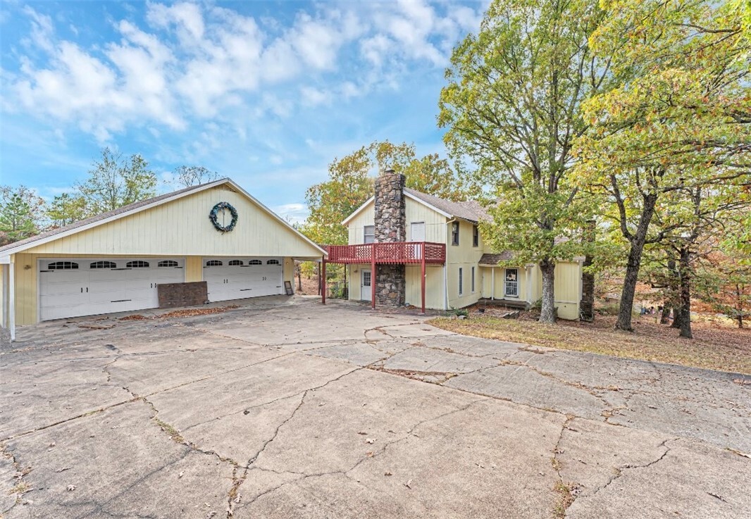 Property Photo: 806 Crossbow Road AR 72740