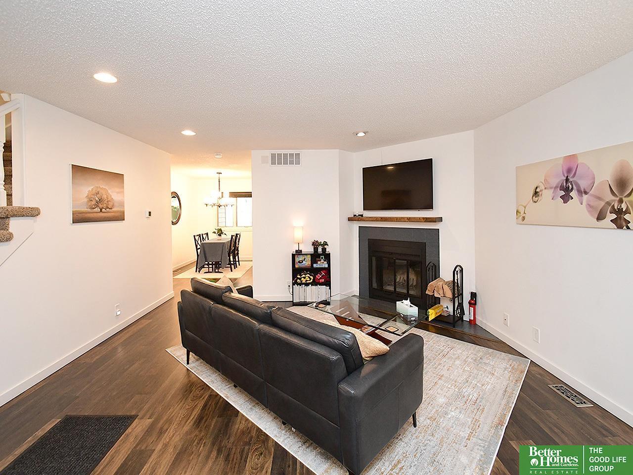 Property Photo: 524 S 36 Court NE 68105-9999