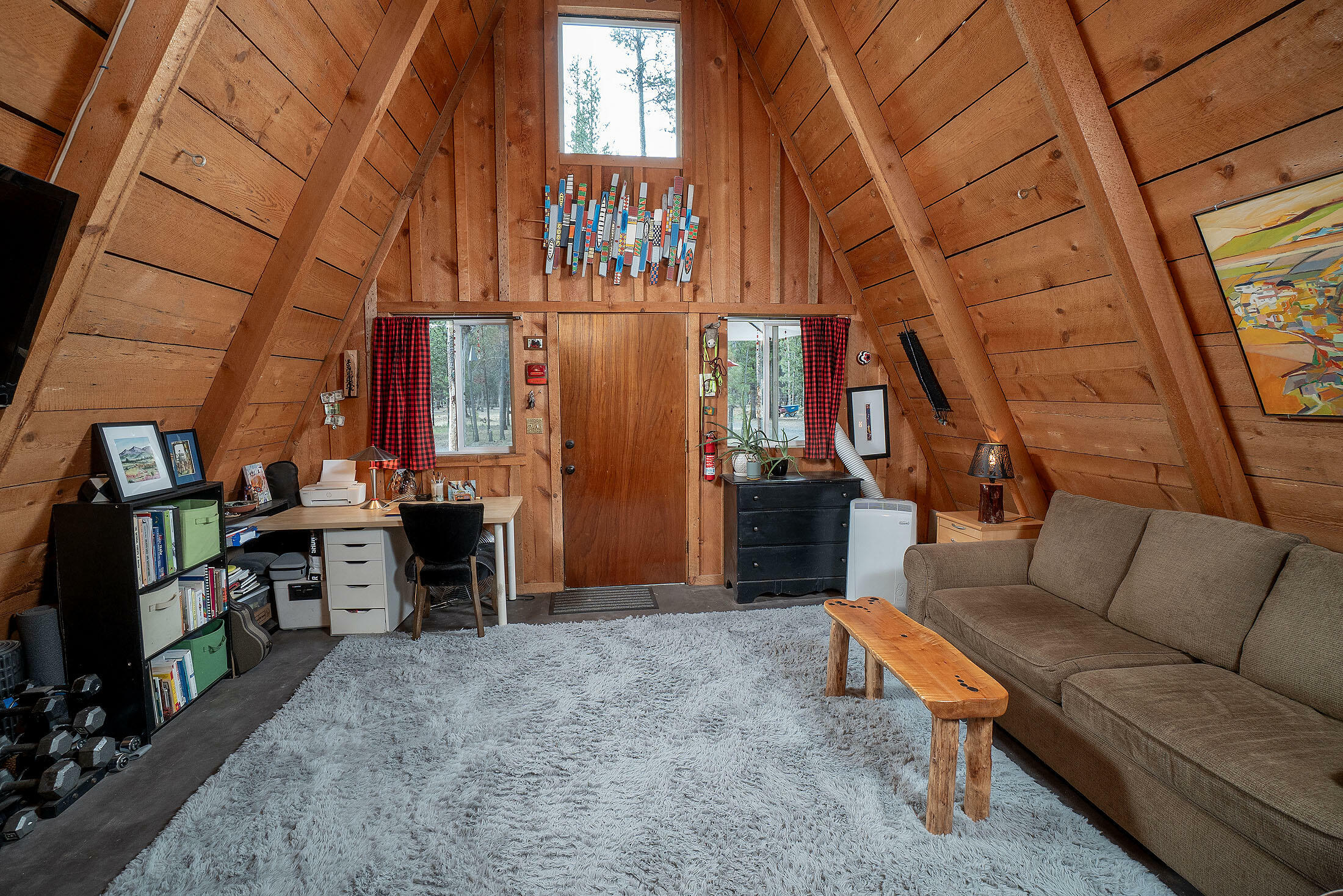 Property Photo: 15635 6th Street OR 97739