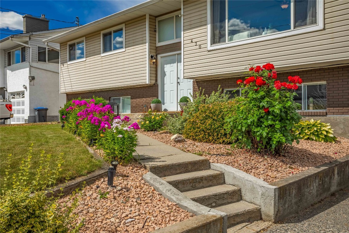 Photo de la propriété:  430 Molnar Road  BC V1X 5H6 