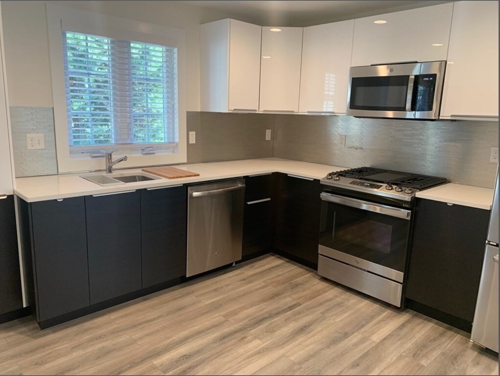 Property Photo: 32 Sudbury St 2 MA 01754