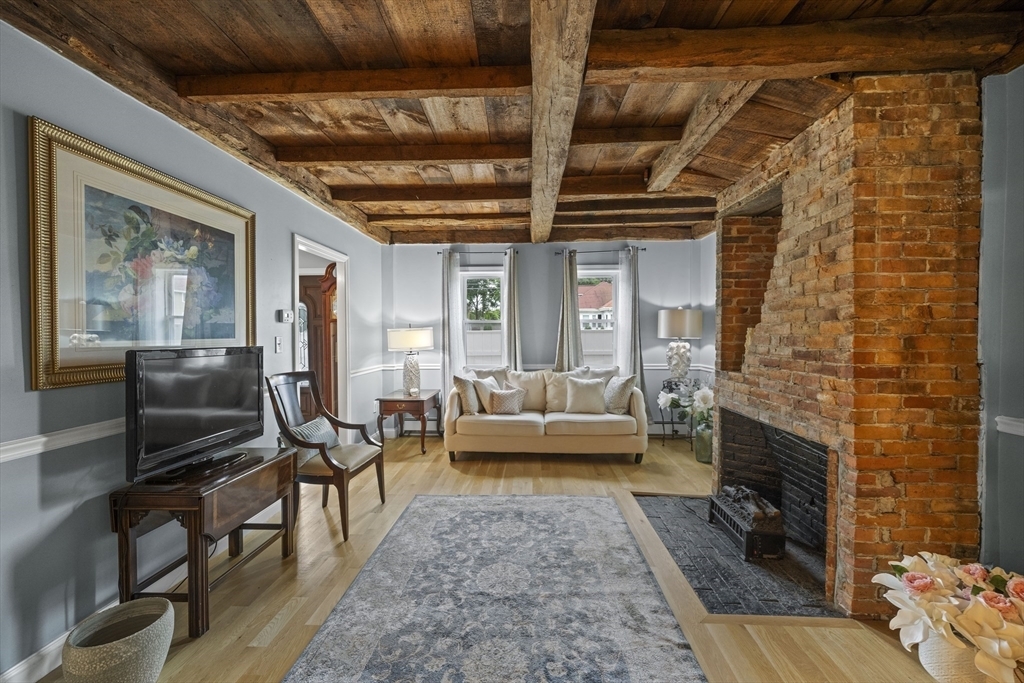 Property Photo: 851 Worcester Street MA 02481