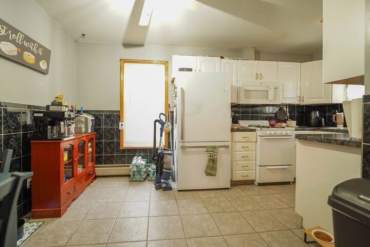 Property Photo:  39 Bay St  MA 02740 