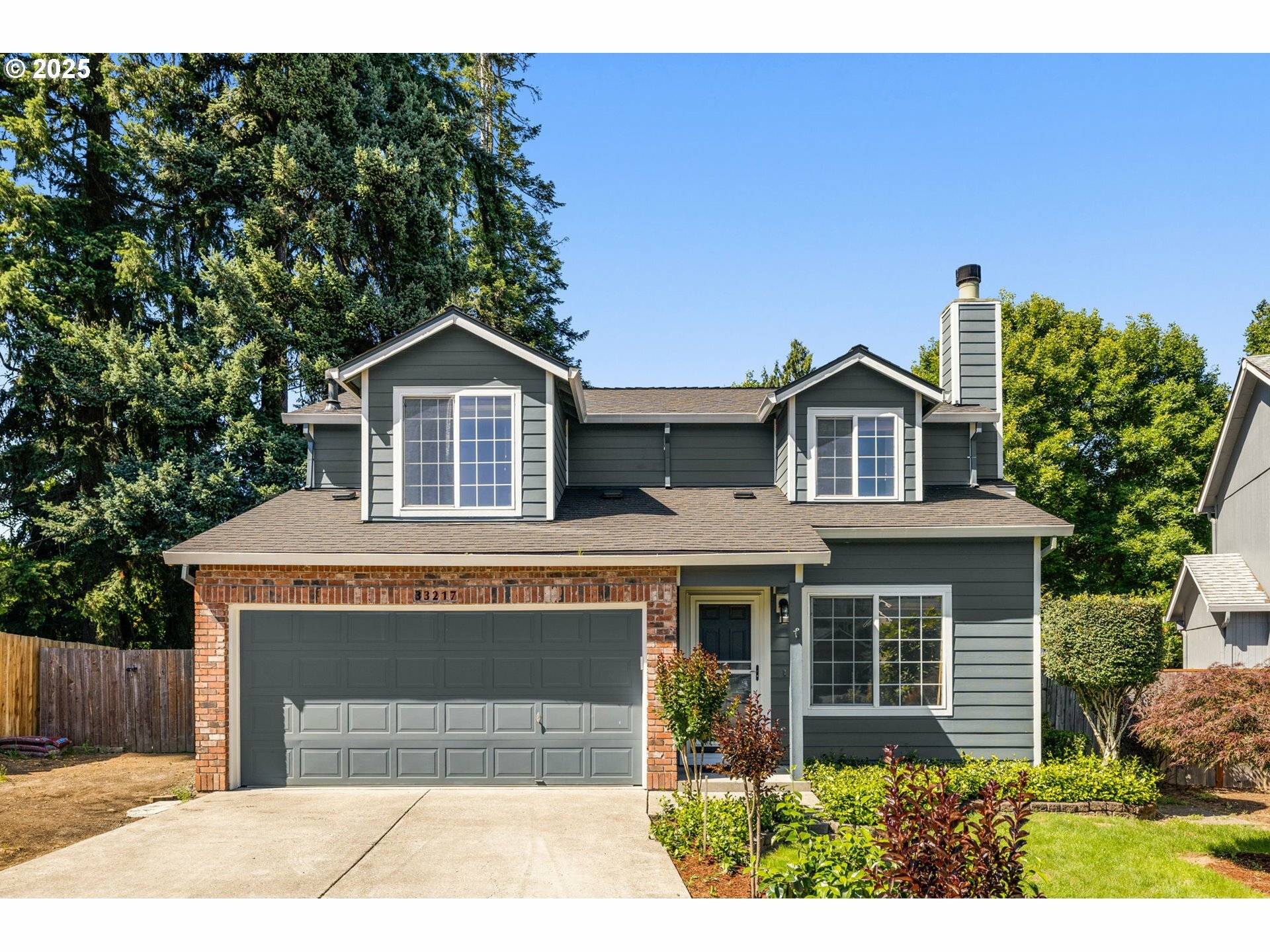 Property Photo: 33217 SW Meadowbrook Dr OR 97056