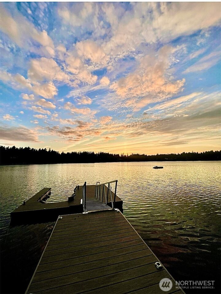Property Photo: 6638 Hilltop Lane WA 98499