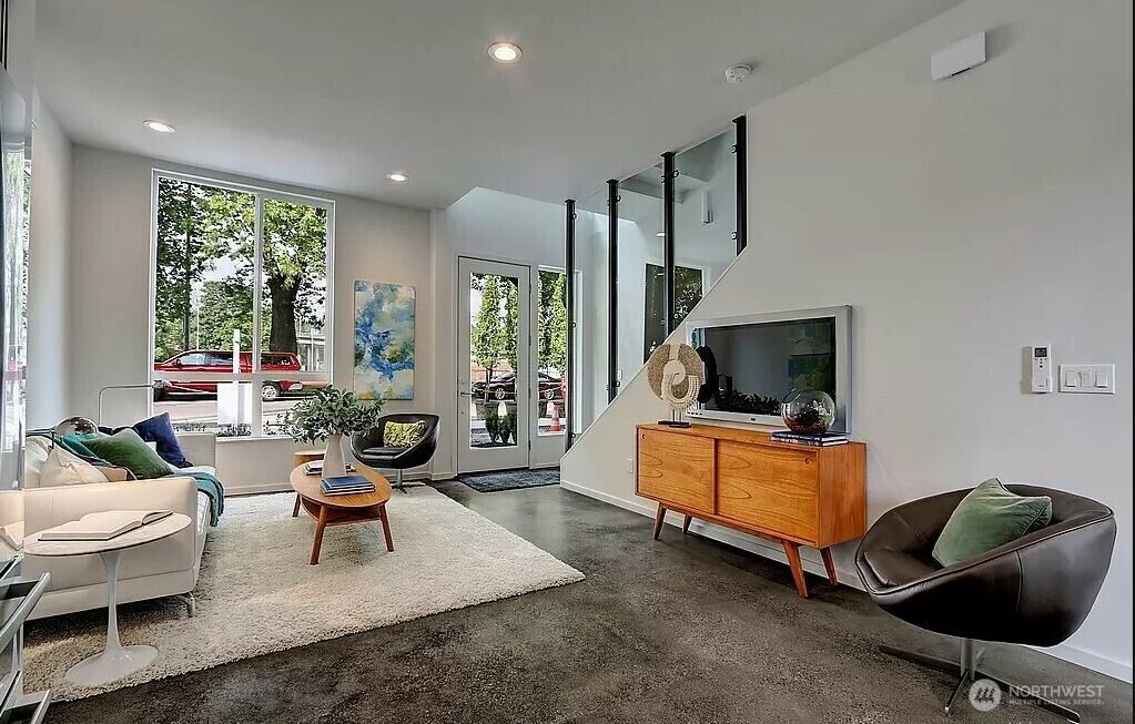 Property Photo: 775 S Homer Street WA 98108