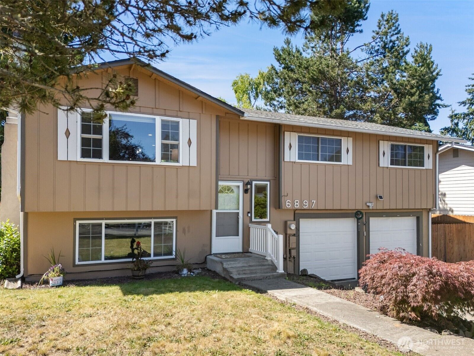 Property Photo: 6897 Helena Drive NE WA 98311