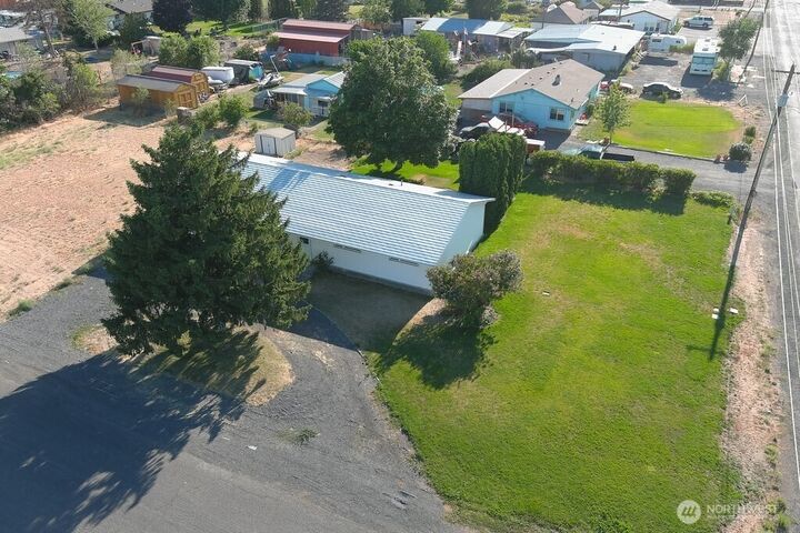 Property Photo:  4126 NE Fairview Place  WA 98837 