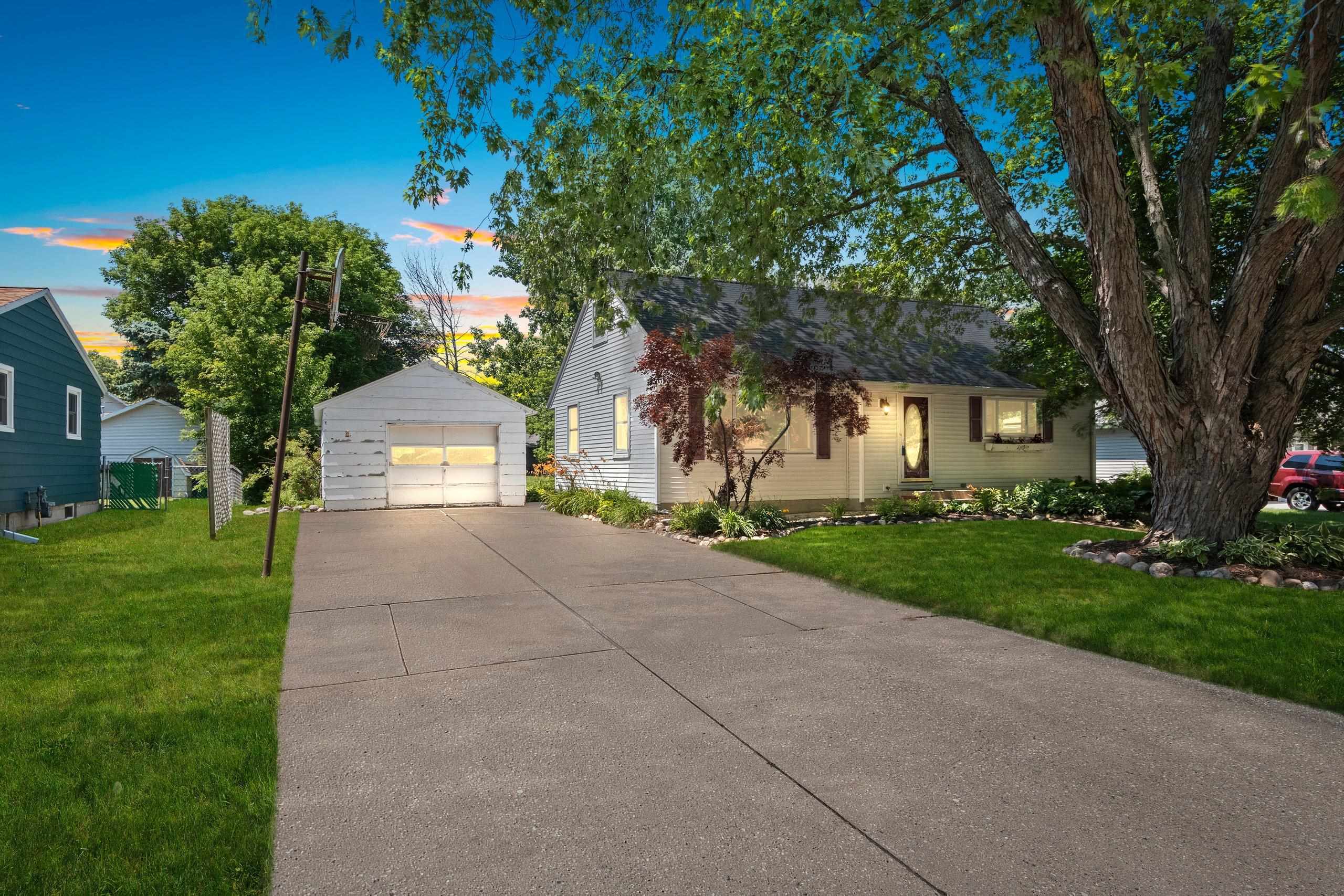 Property Photo: 2325 Utah Avenue WI 54302-4719