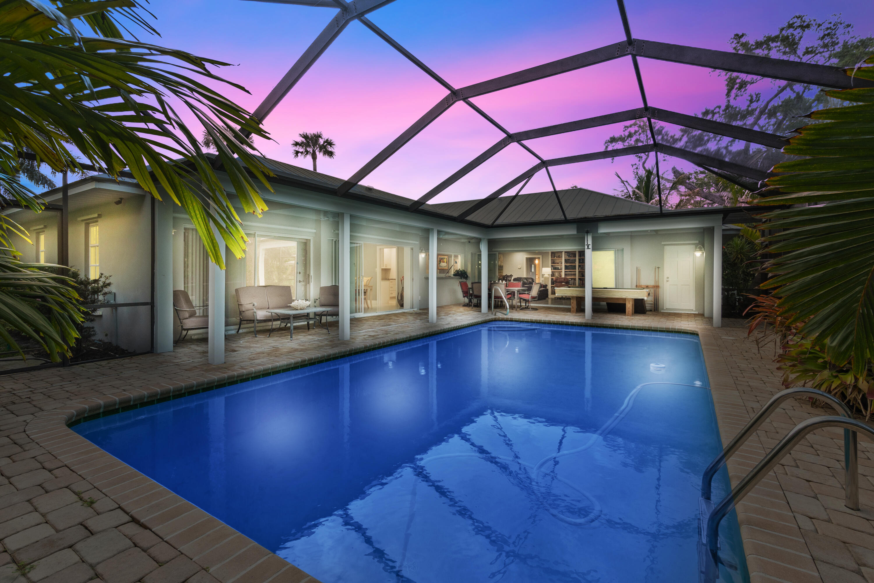Property Photo: 20 Banyan Road FL 34996