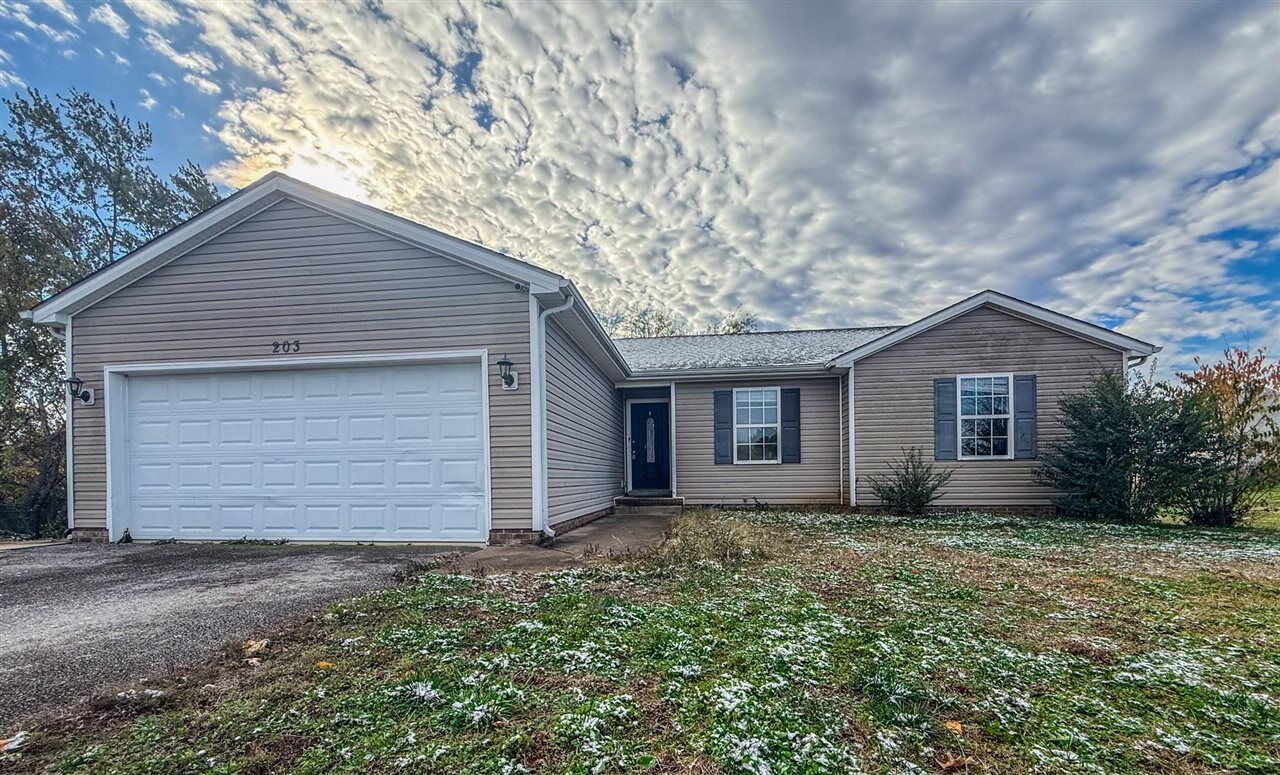 Property Photo:  203 Wilmington Court  KY 42101 