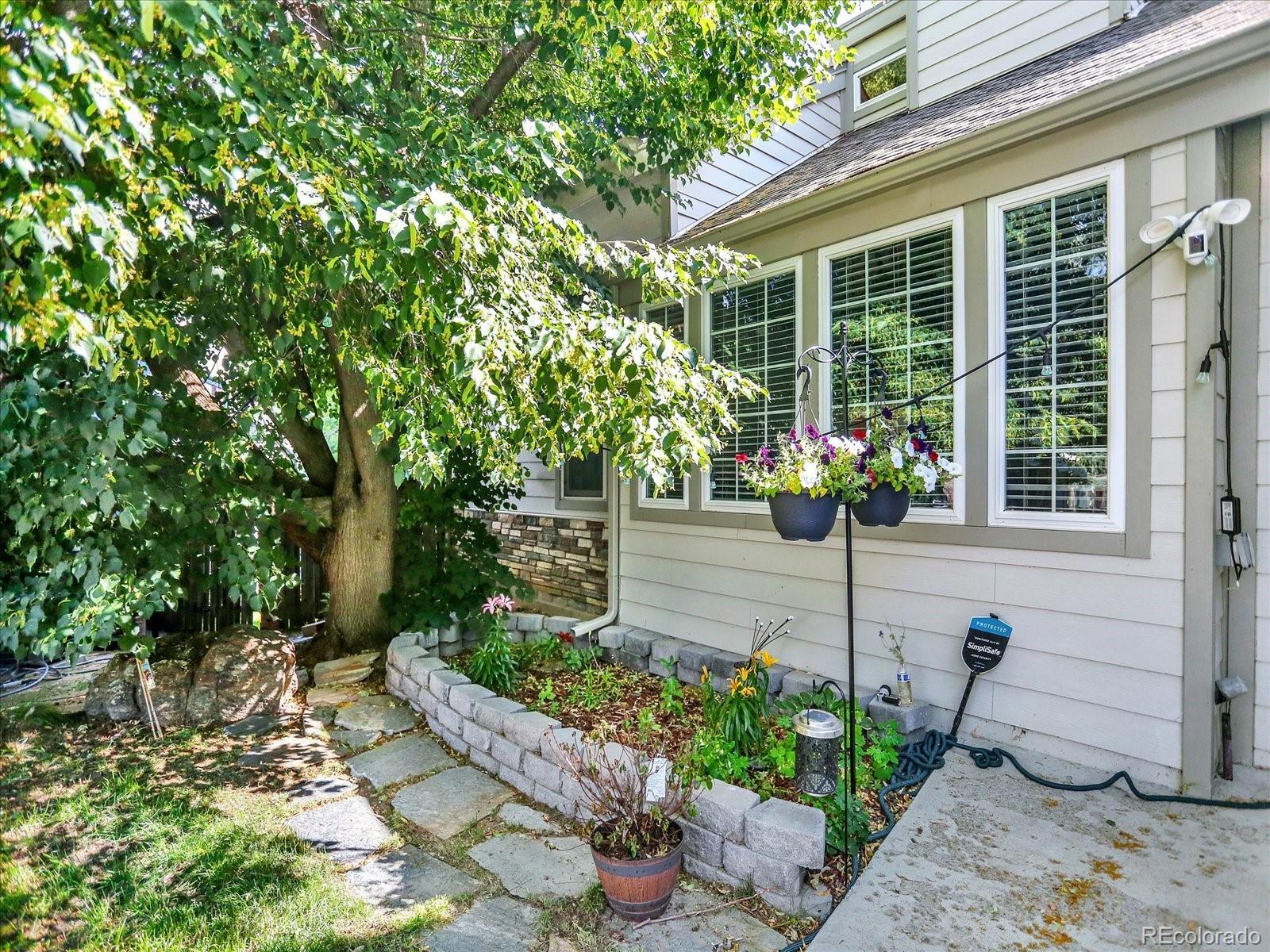 Property Photo:  3596 S Telluride Way  CO 80013 