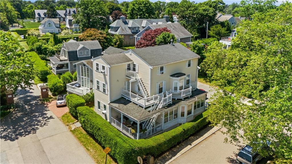 Property Photo:  26 Cliff Avenue 4  RI 02840 