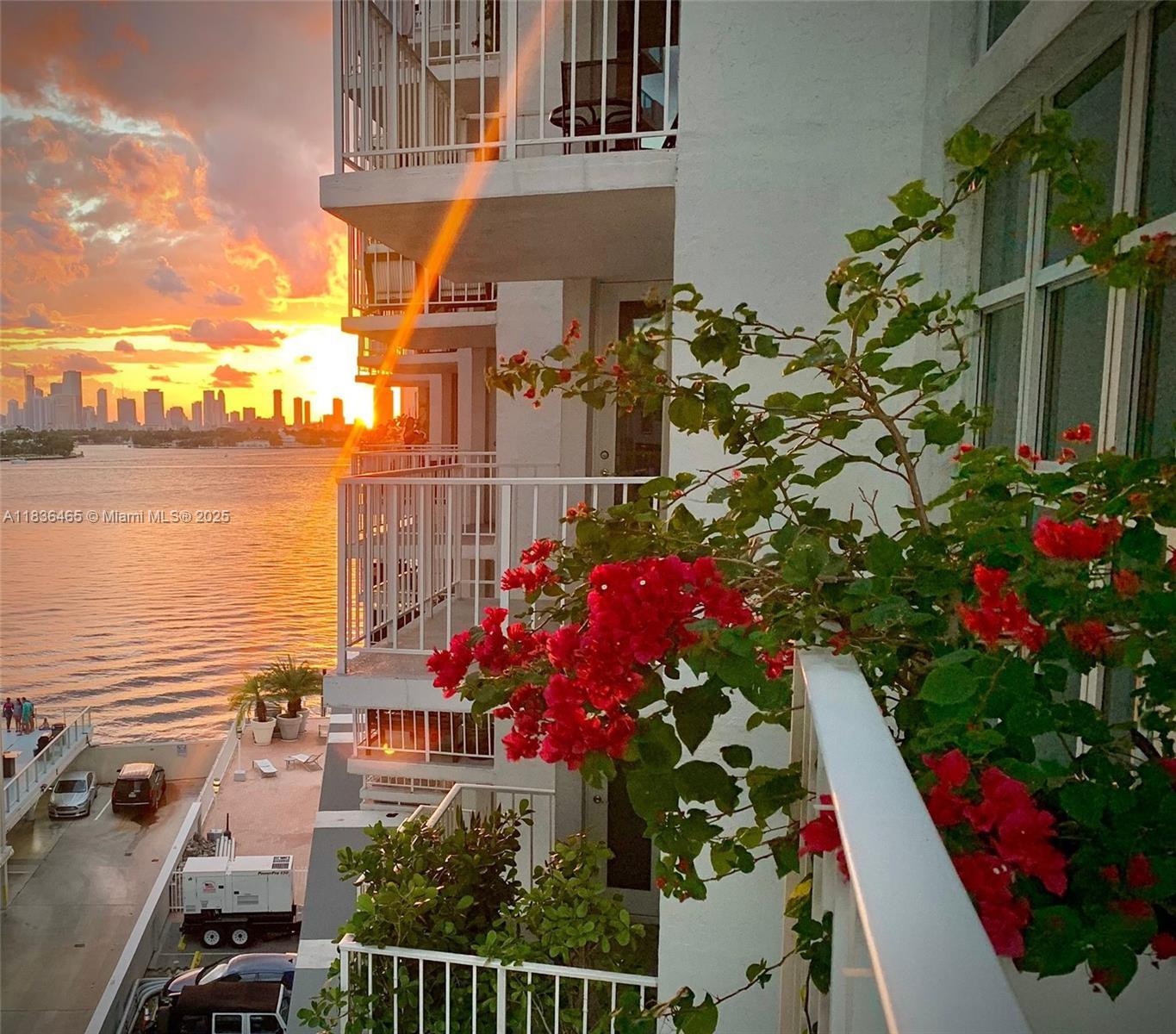Property Photo: 1228 West Ave 511 FL 33139