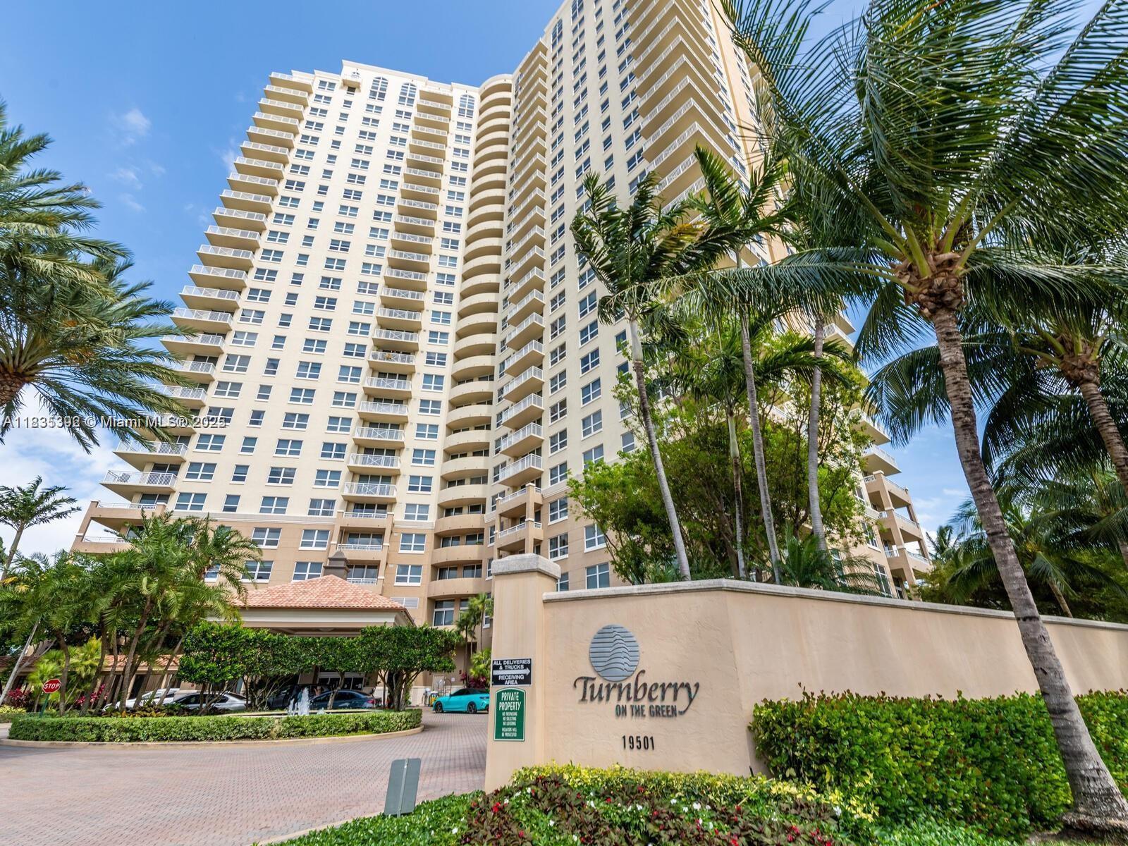 19501 W Country Club Dr 1611  Aventura FL 33180 photo