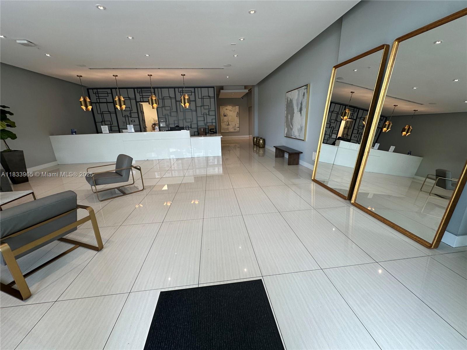 Property Photo: 321 NE 26th St 812 FL 33137